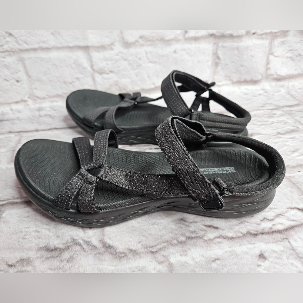 Skechers Slip-ins: GO WALK flex Sandal Women's Size 10 Black